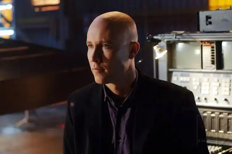 值得一提的是,国外很多网友都希望由《超人前传》中扮演"卢瑟"的