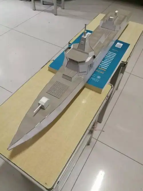 海军生日,网友们偷偷"造"了一批军舰……这想象力太赞了