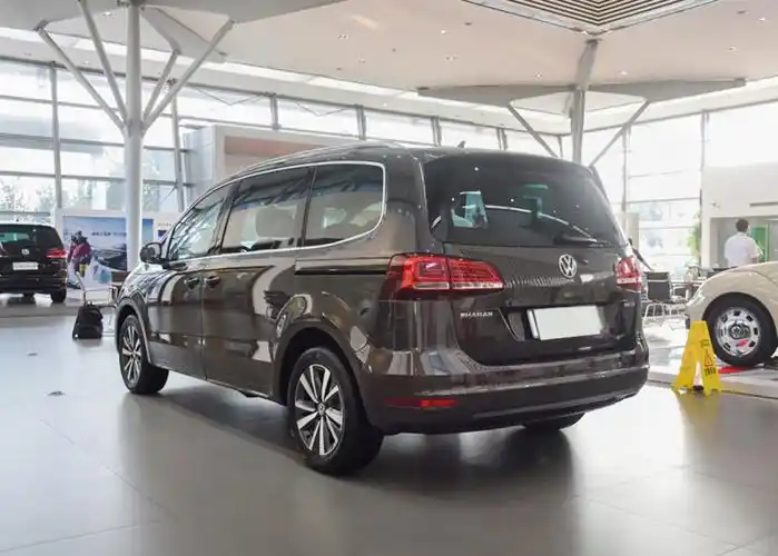 进口大众mpv夏朗25万了真是要有大众情怀的人才会买