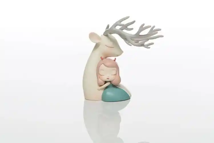 白夜童话降临左边右边温暖你的整个春天