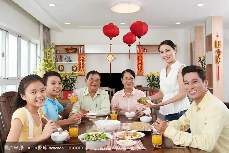 家庭聚餐