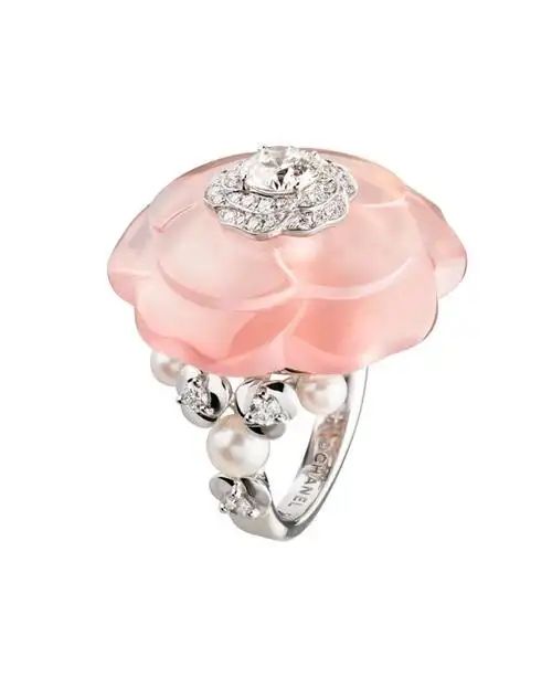 香奈儿15系列山茶花高级珠宝图片素材