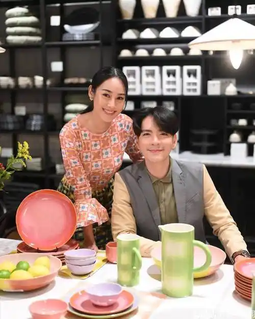 泰星now tisanart最新泰剧作品是泰国七台的《娜迦项链 soi nakee》