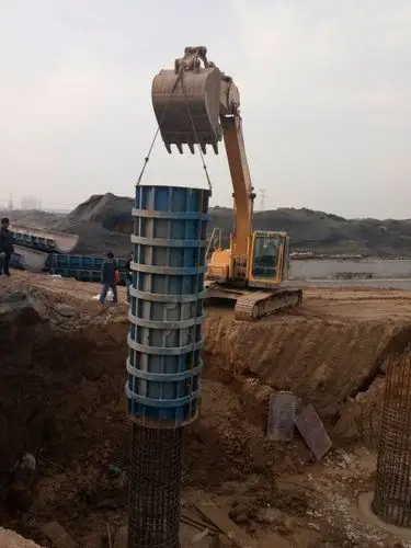 满村桥1#桥墩桩墩柱筋笼报检合格,安装模板