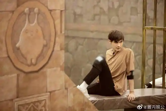 利路修的鞋意外出走##疯狂的麦咭