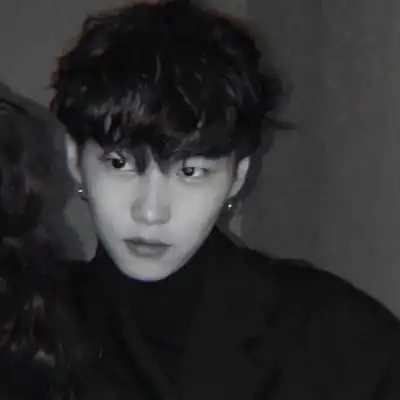 丧系情侣头像一对两张冷酷黑暗系风格情侣头像