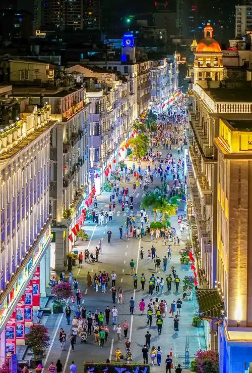 打造东南"不夜城" 厦门的变与不变