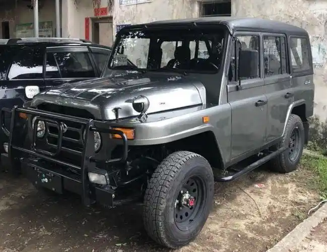 北汽战旗2024硬顶