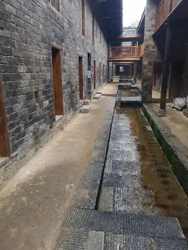 青砖白瓦,才是当年的模样.