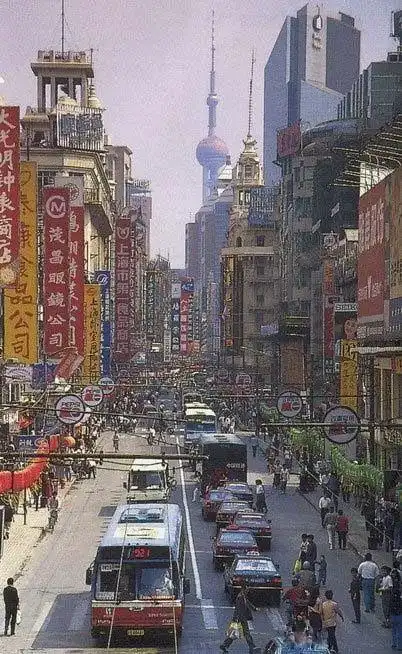 繁花尽落回归纯真回头看看30年前的上海