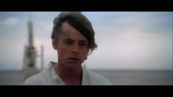 当年的卢克天行者还是个年轻小伙