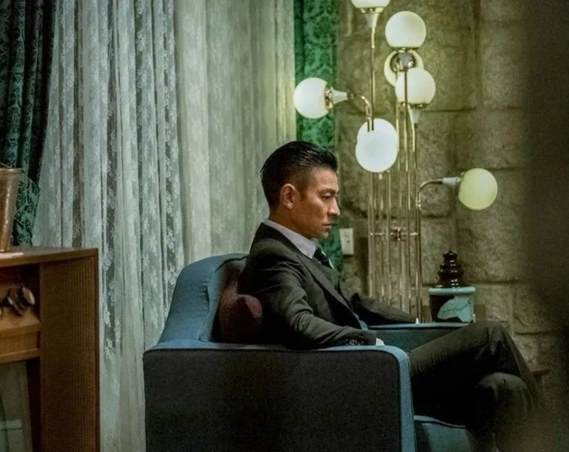 《追龙》剧照,刘德华饰演"5亿探长"雷洛