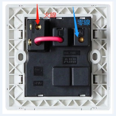 abb 4孔插座接线图