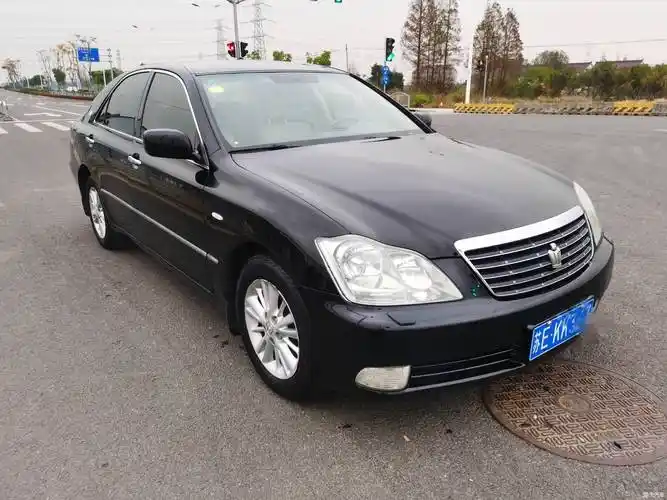 出售2006年丰田皇冠25