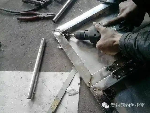 【投稿】diy之多功能钓台的制作