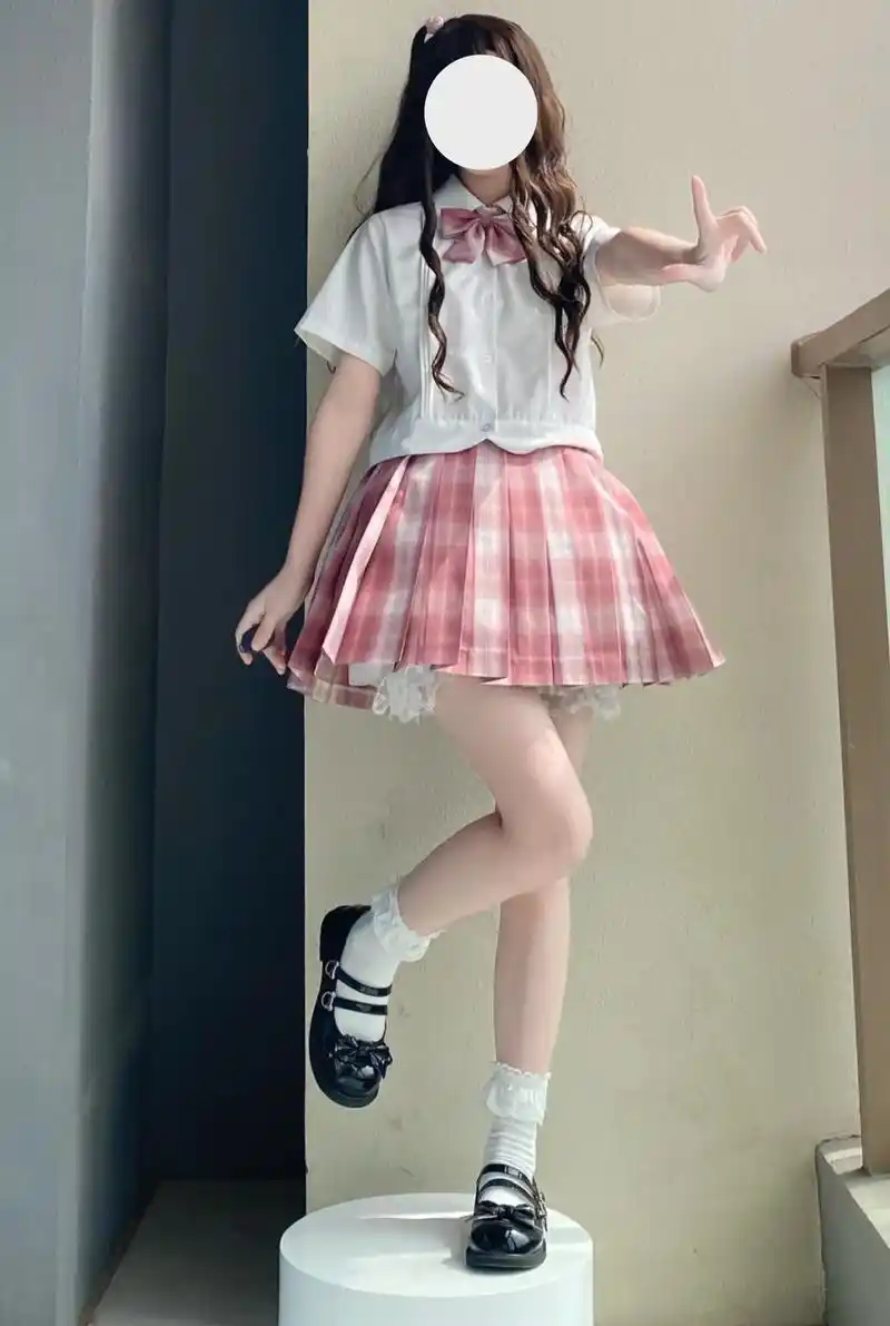 jk新穿搭 可单穿的南瓜裤裙撑 搭格裙莫名的好看#南瓜裤 # - 抖音