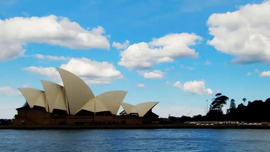 各国留学费用多少(外国2岁孩子出国留学费用)--118留学网