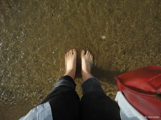 我37码的大脚丫