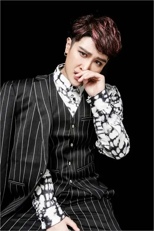 一听就扎心!摸金校尉李佑晨酷狗直播首唱新式情歌