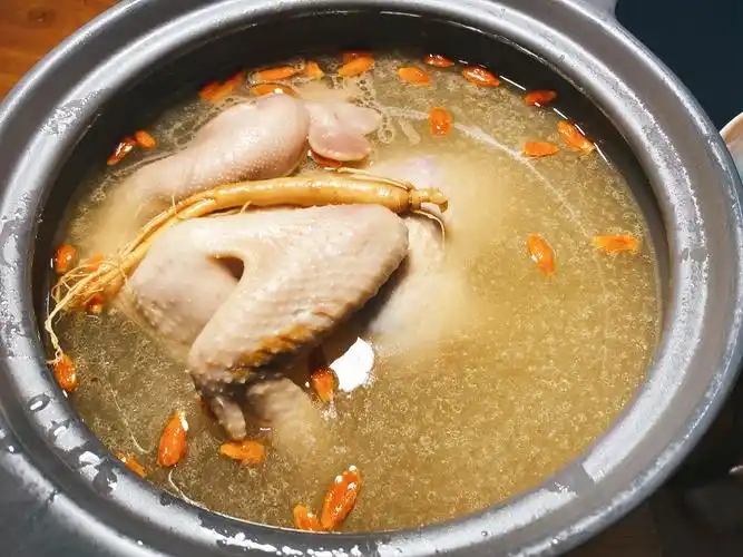 煲鸡汤的做法大全鸡汤最正宗的家常做法