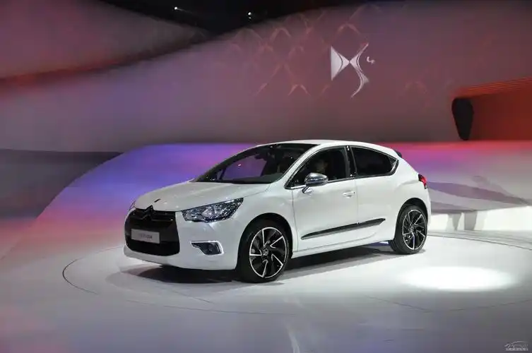 雪铁龙ds5全球首发 成长安psa首款国产车