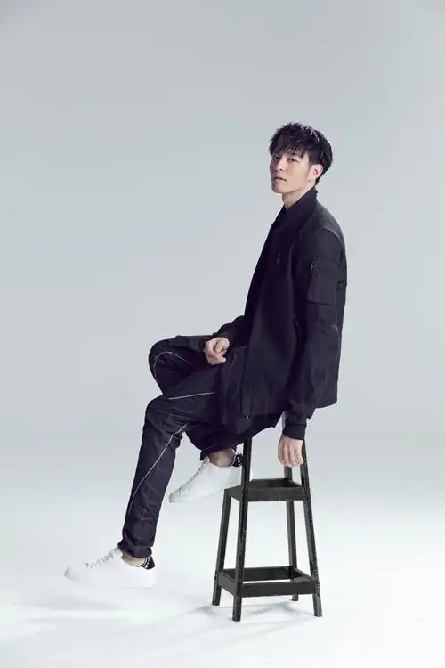 曹佑宁全新蜕变2018多部作品蓄势待发