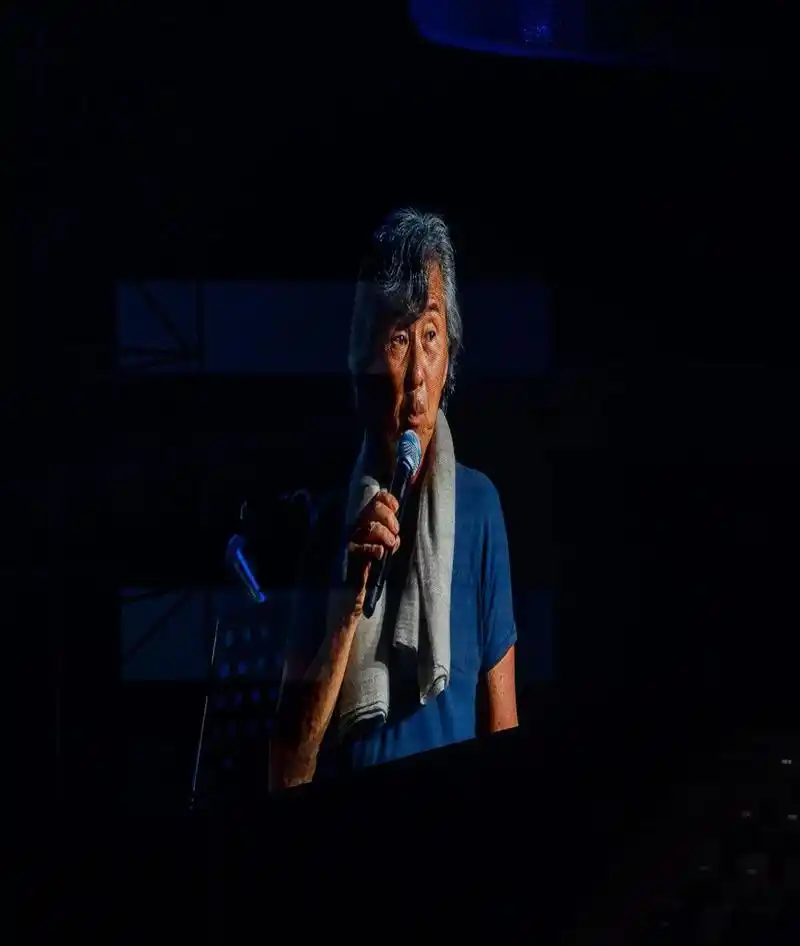 50坚.#林子祥 #音乐现场 #敢爱敢做林子祥 #神级现场  - 抖音