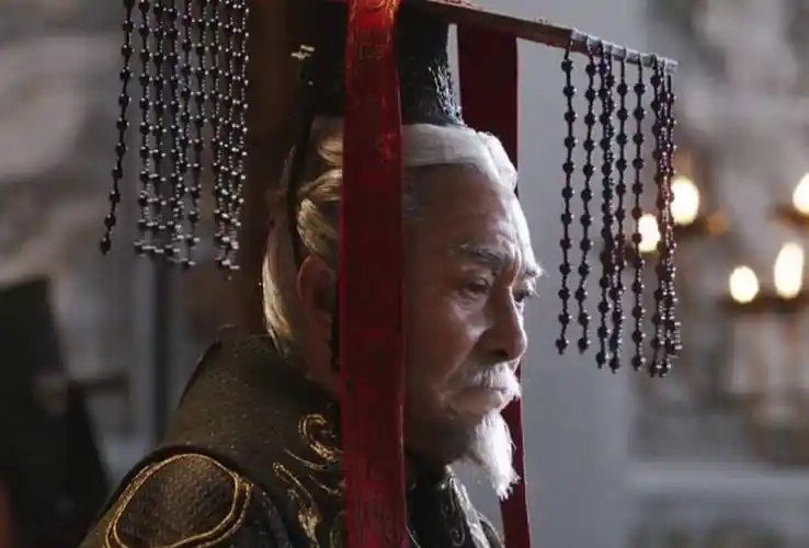 为什么秦昭襄王一声叹息,范雎就预感国相做到头了?-读战国(65)