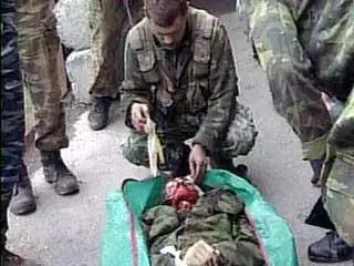 今年1月25日俄军车队在车臣境内遭遇恐怖袭击,造成4死4伤点击此处查看