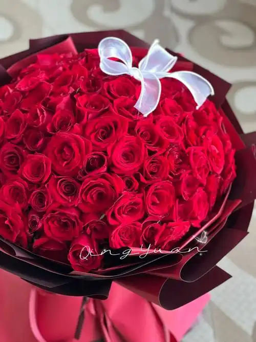 99朵玫瑰花束