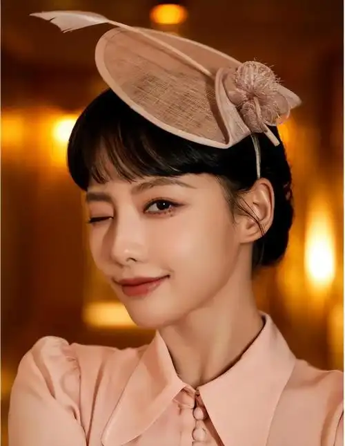 离婚后,如今再看张嘉倪与买超的境遇,才明白风光背后的辛酸