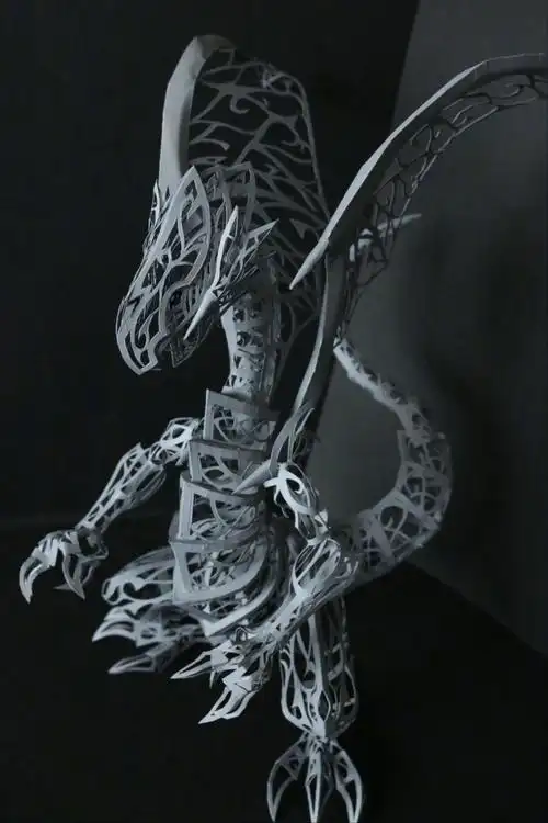 网友制作精美立体纸雕青眼白龙点睛欲飞战力爆表晴季