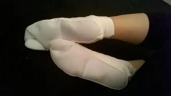 日式跪坐扁平足养成中