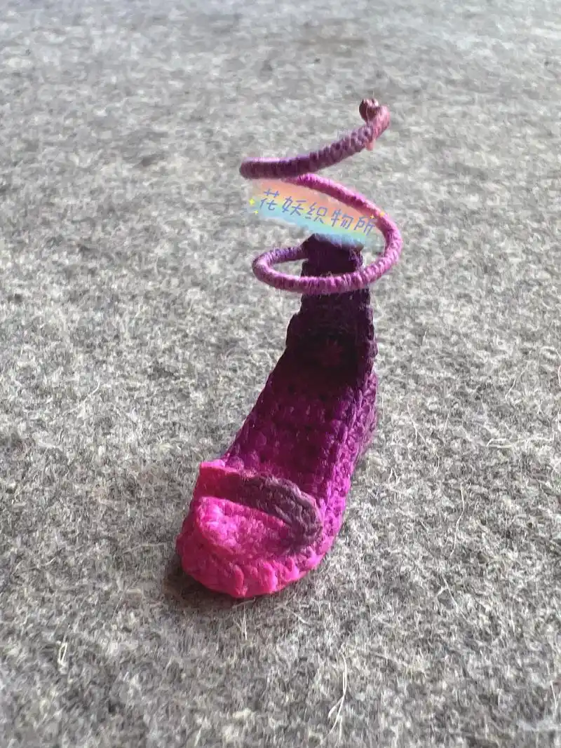 微钩娃穿高跟凉鞋#钩针图解#娃鞋#玩毛线 #仙女鞋 #原创手 - 抖音