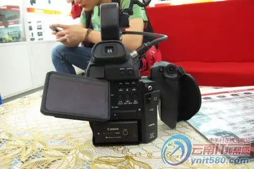 多功能可互换镜头 佳能eos c100报36500