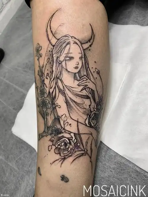月神_纹身图案手稿图片_mosaicink的纹身作品集