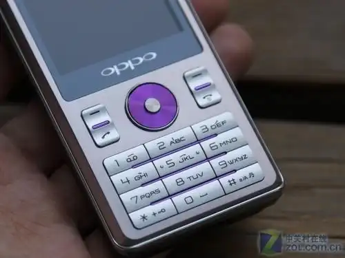 魅力十足 oppo实用直板a105双色图赏_手机_科技时代_新浪网