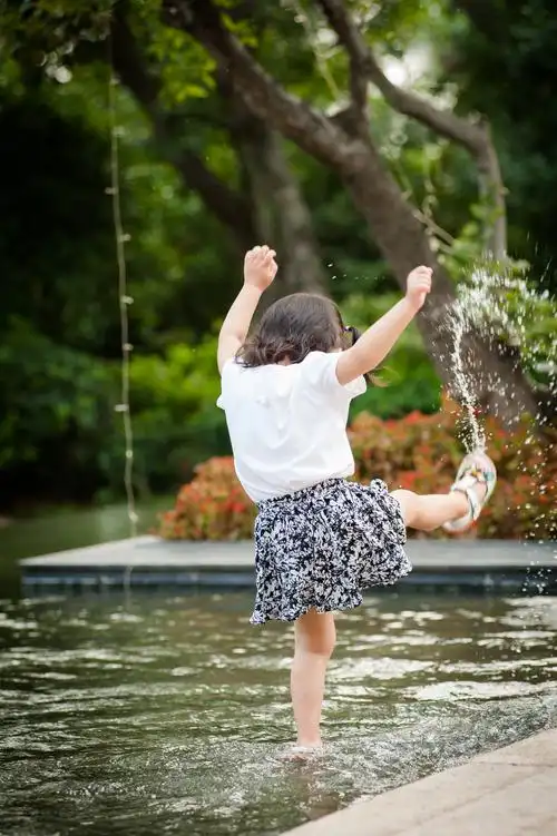 你是多喜欢玩水