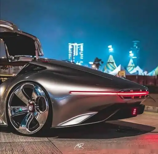 全球仅限量一台的奔驰amgvisiongt你再有钱也买不到
