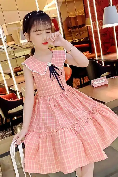 粉色裙子连衣裙