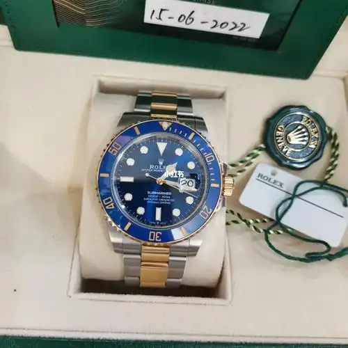 新到劳力士间金蓝水鬼