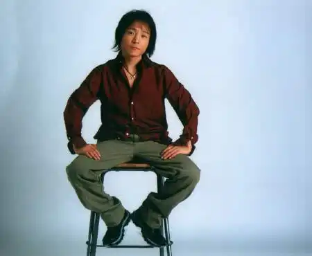 图文:大陆著名明星许巍精彩写真-2