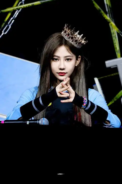 袁一琦cfbdsir2149个人巡演##袁一琦首张个人实体ep风向##袁一琦的