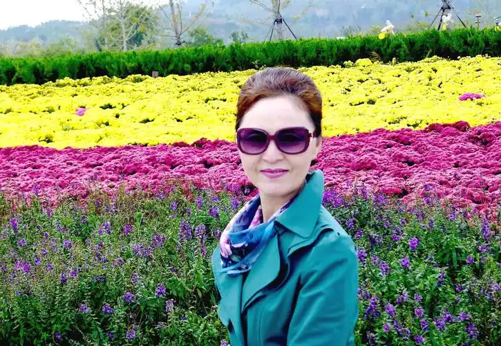 做一个优雅安静的女人