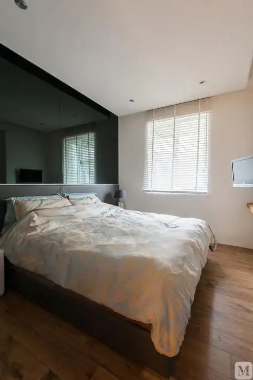 简约卧室吊顶装修效果图