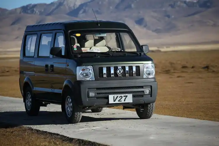 东风小康v27外观图片