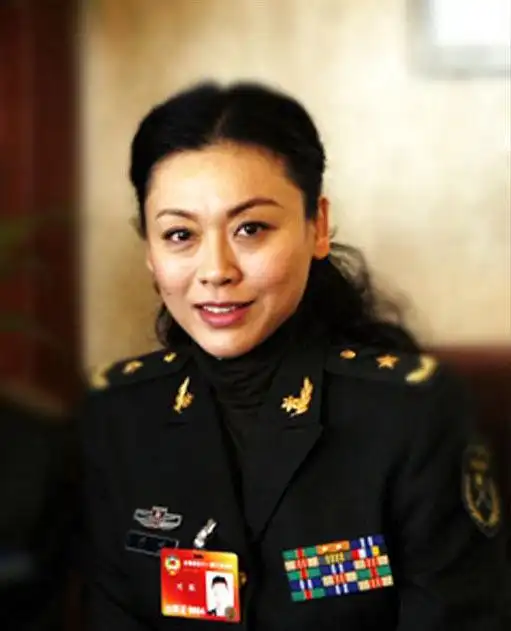 解放军部分女将军曝光三军都有以少将为主