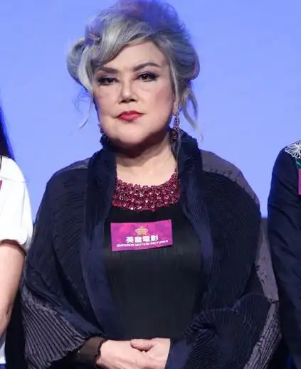 某整容女星拍完咸片,只想嫁个老实人