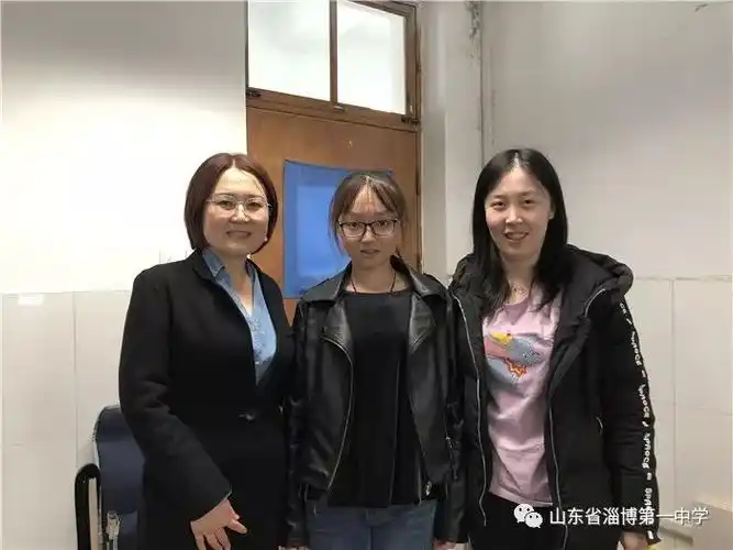 淄博一中国庆节期间开展师爱到万家活动