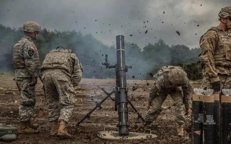 士兵训练用120毫米迫击炮-法国m327和美国陆军m120